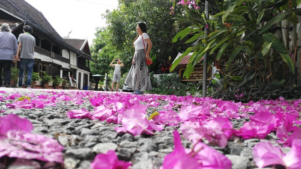 Wisdom Laos Hotel Luang Prabang Luaran gambar