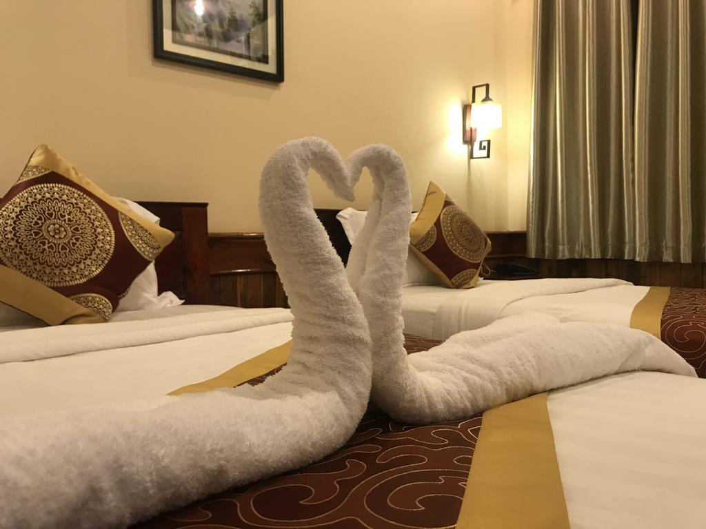 Wisdom Laos Hotel Luang Prabang Luaran gambar