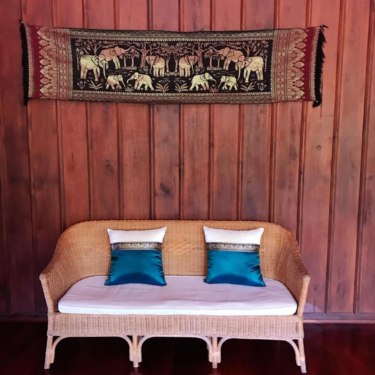 Wisdom Laos Hotel Luang Prabang Luaran gambar