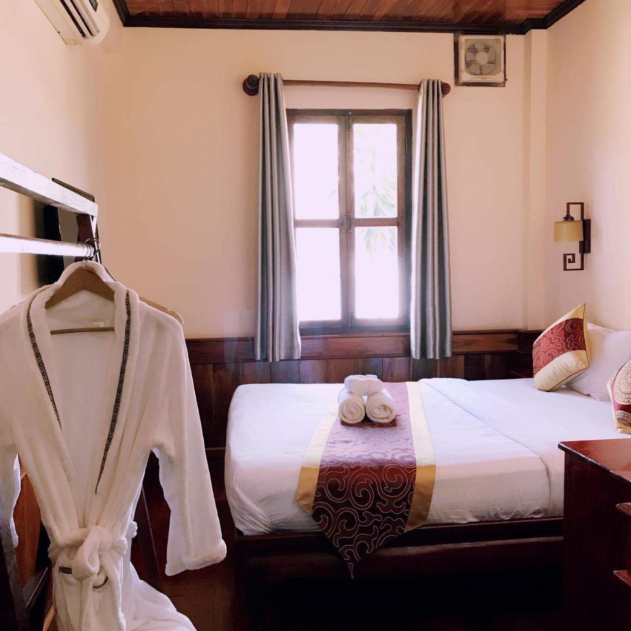 Wisdom Laos Hotel Luang Prabang Luaran gambar