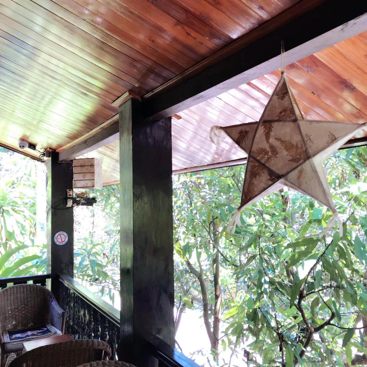 Wisdom Laos Hotel Luang Prabang Luaran gambar