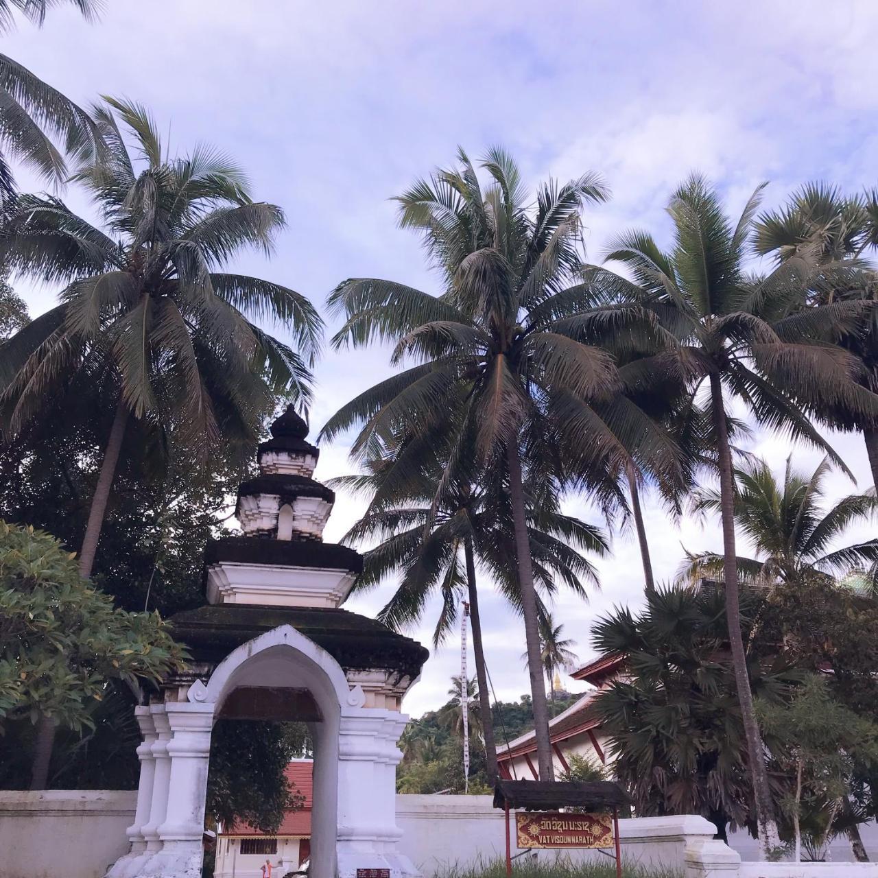 Wisdom Laos Hotel Luang Prabang Luaran gambar